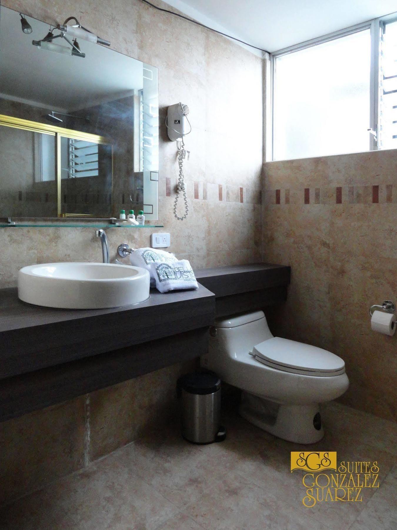 Hotel Suites Gonzalez Suarez 키토 외부 사진